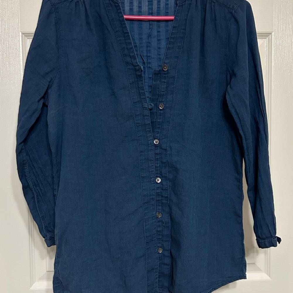 Lands' End Deep Blue Chambray Button Down Shirt Western vibes Super Soft S to M